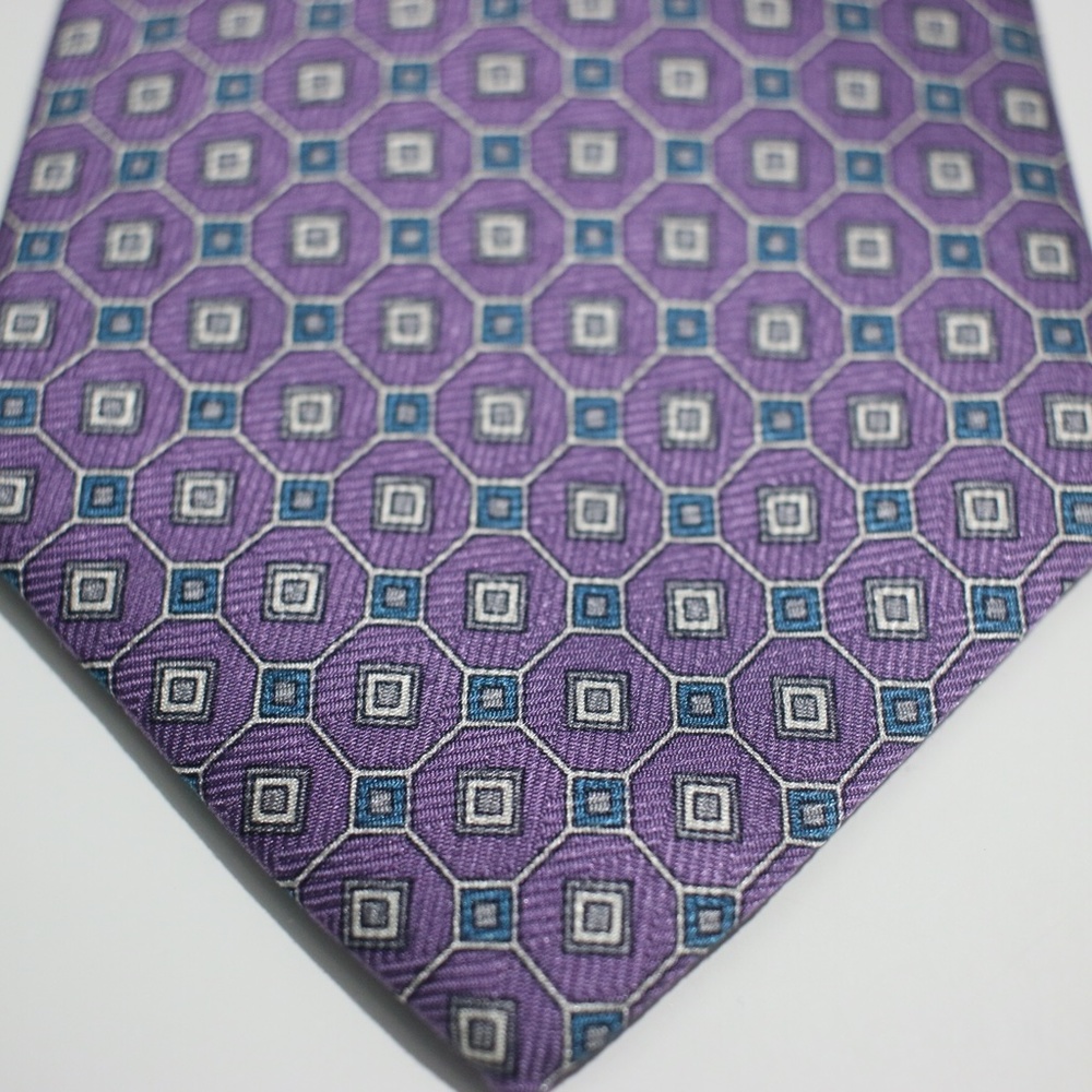 Brooks Brothers Tie - Picture 2 of 4